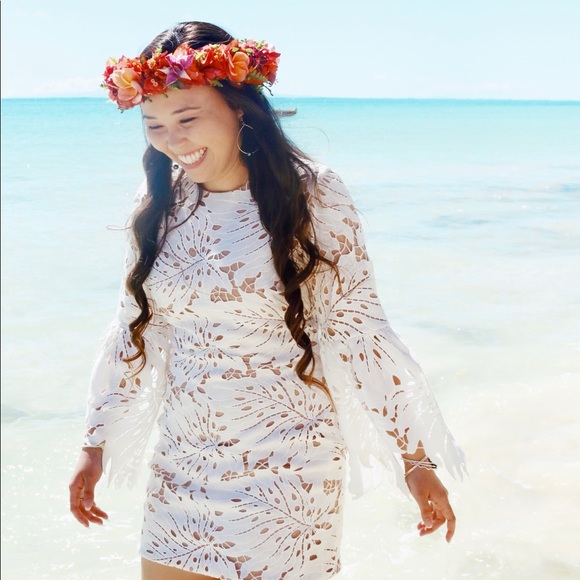 Meet your Posher, Paige! - Picture 2 of 5